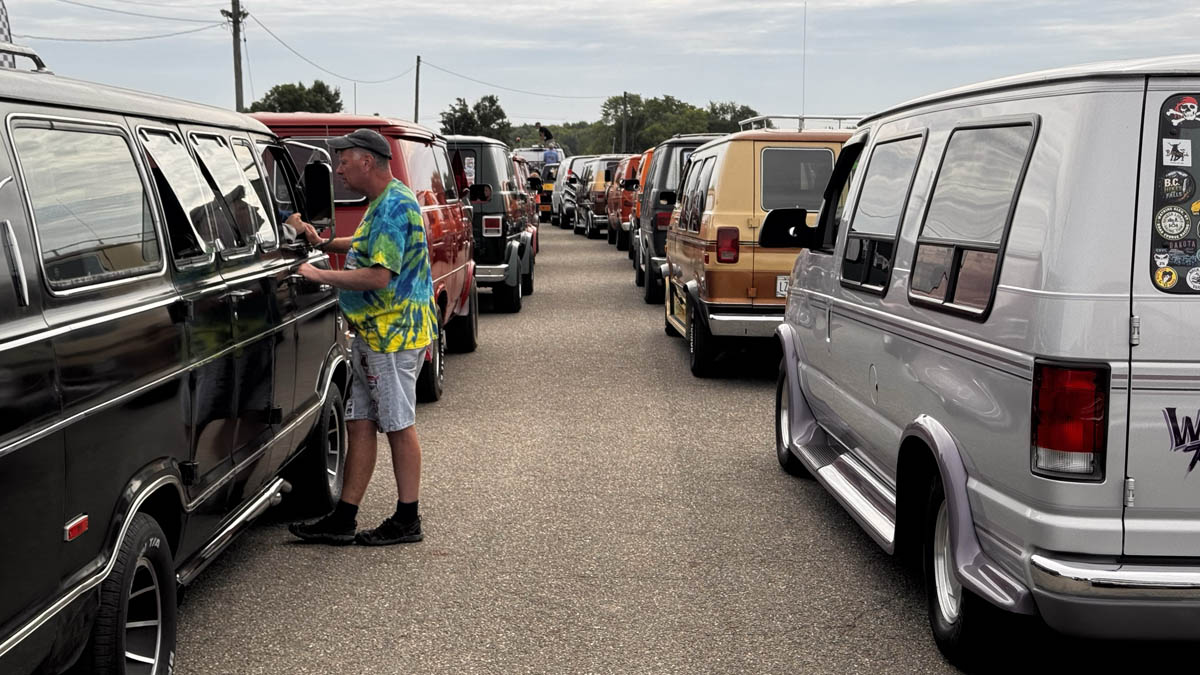 53rd Van Nationals Photo Gallery